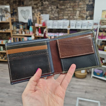 Load image into Gallery viewer, Soruka Luca Tri Fold Wallet