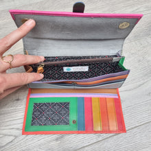 Load image into Gallery viewer, Soruka Half Moon Purse