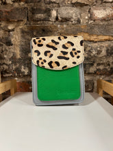 Load image into Gallery viewer, Soruka Aiko Handbag