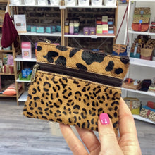 Load image into Gallery viewer, Soruka Ari Coin Pouch with Zip - Animal Print
