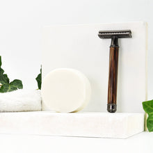 Load image into Gallery viewer, Bamboo Safety Razor - Black