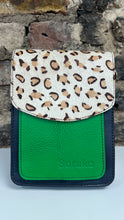 Load image into Gallery viewer, Soruka Aiko Handbag