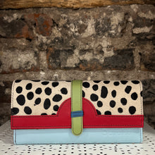 Load image into Gallery viewer, Soruka Half Moon Purse