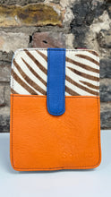 Load image into Gallery viewer, Soruka Josie Cross Body Bag