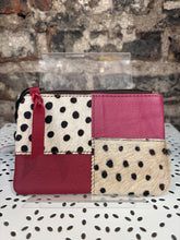 Load image into Gallery viewer, Soruka Zahra Pouch with Zip