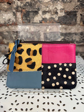 Load image into Gallery viewer, Soruka Zahra Pouch with Zip