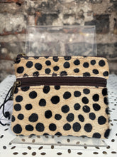 Load image into Gallery viewer, Soruka Ari Coin Pouch with Zip - Animal Print