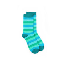 Load image into Gallery viewer, Soft Top - Bamboo Ocean Stripe Seamless Sock