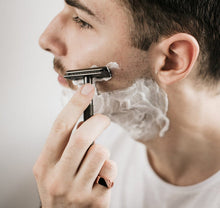Load image into Gallery viewer, Metal Safety Razor - Silver