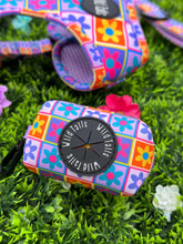 Load image into Gallery viewer, Flower Power Poo Bag