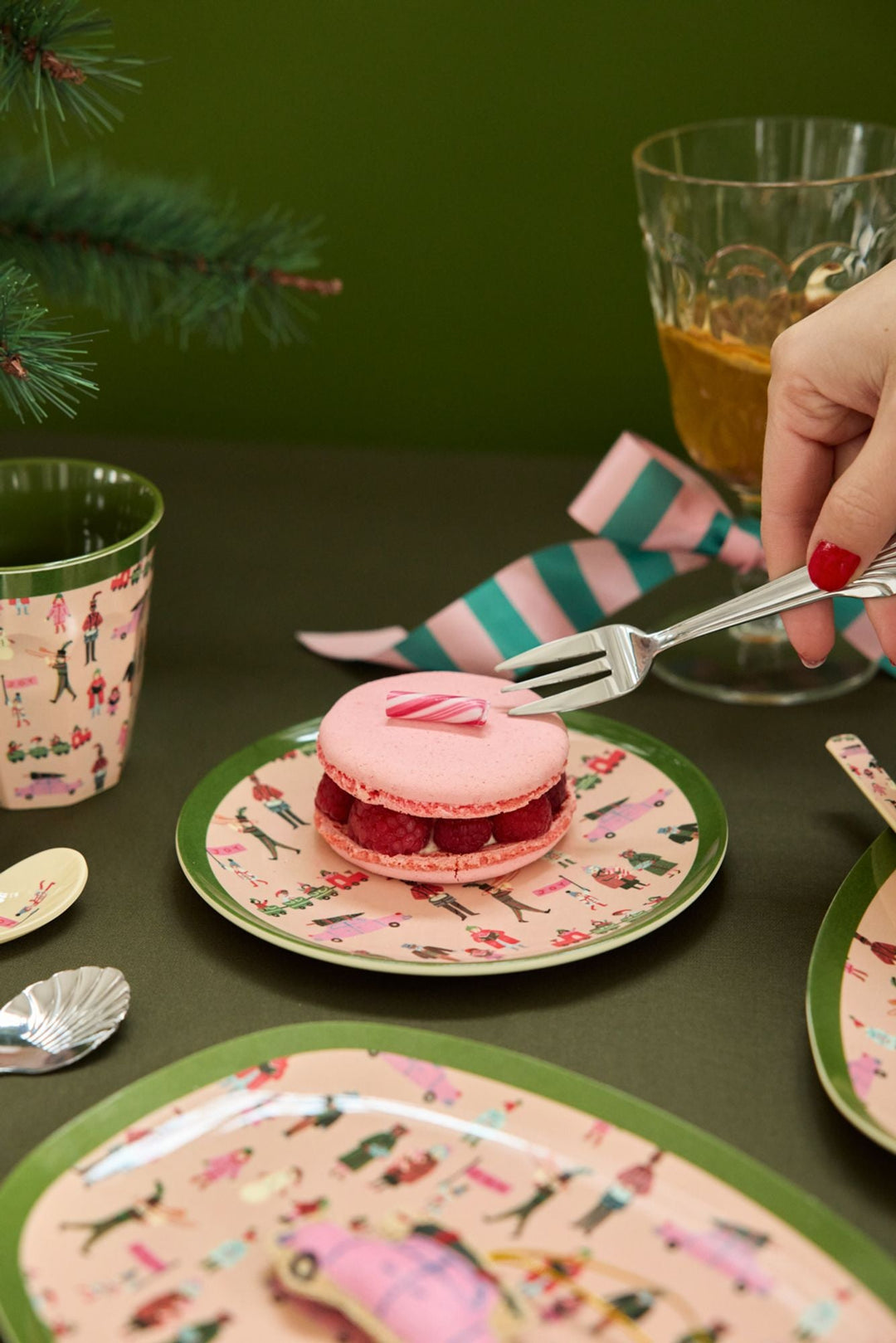 Small Round Cake Plate - Dusty Pink - Holiday Print