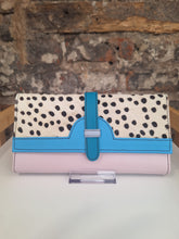 Load image into Gallery viewer, Soruka Half Moon Purse