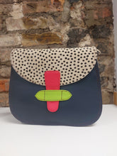 Load image into Gallery viewer, Soruka Paula Reversible Handbag