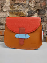 Load image into Gallery viewer, Soruka Paula Reversible Handbag
