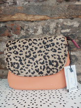 Load image into Gallery viewer, Soruka Cora Crossbody bag