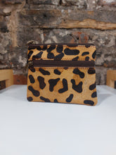 Load image into Gallery viewer, Soruka Ari Coin Pouch with Zip - Animal Print