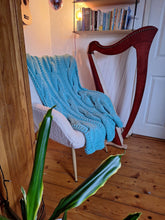 Load image into Gallery viewer, Super Chunky Cable Knit Blanket - Small - Spearmint