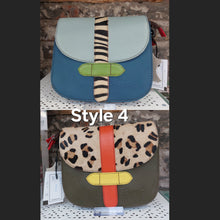 Load image into Gallery viewer, Soruka Alba Reversible Handbag