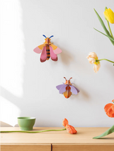 Load image into Gallery viewer, Pink Bee