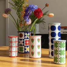 Load image into Gallery viewer, Vase Patch Quilt