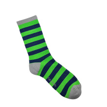 Load image into Gallery viewer, Move Mountains Bamboo Hiking Socks (seamless toe)