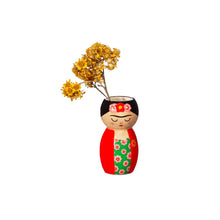 Load image into Gallery viewer, Tiny Frida Vase