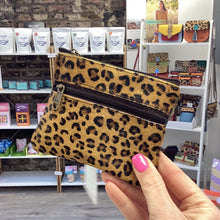Load image into Gallery viewer, Soruka Ari Coin Pouch with Zip - Animal Print
