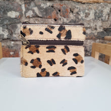 Load image into Gallery viewer, Soruka Ari Coin Pouch with Zip - Animal Print
