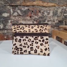 Load image into Gallery viewer, Soruka Ari Coin Pouch with Zip - Animal Print
