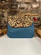 Load image into Gallery viewer, Soruka Cora Crossbody bag
