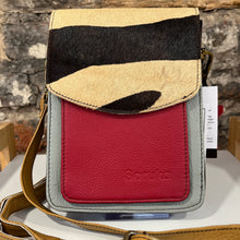 Load image into Gallery viewer, Soruka Aiko Handbag
