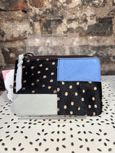 Load image into Gallery viewer, Soruka Zahra Pouch with Zip
