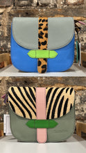 Load image into Gallery viewer, Soruka Alba Reversable Handbag
