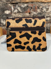 Load image into Gallery viewer, Soruka Ari Coin Pouch with Zip - Animal Print
