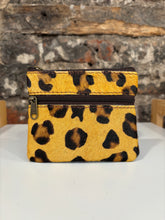 Load image into Gallery viewer, Soruka Ari Coin Pouch with Zip - Animal Print
