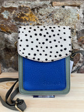 Load image into Gallery viewer, Soruka Aiko Handbag
