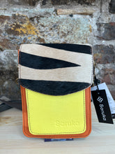 Load image into Gallery viewer, Soruka Aiko Handbag
