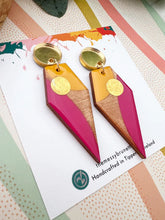 Load image into Gallery viewer, The Messy Brunette Geometric Earrings
