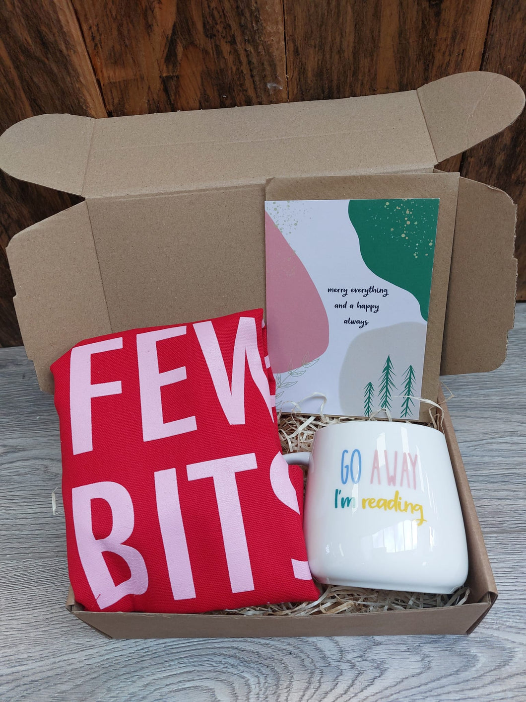 Sassy Jac Gift Box (Tote, Mug & Christmas Card)