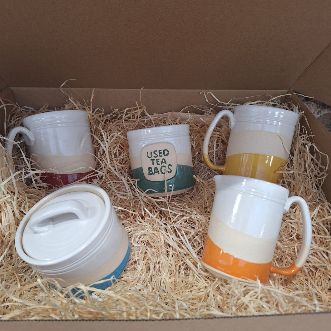 Woodford Pottery Tea/Coffee Set