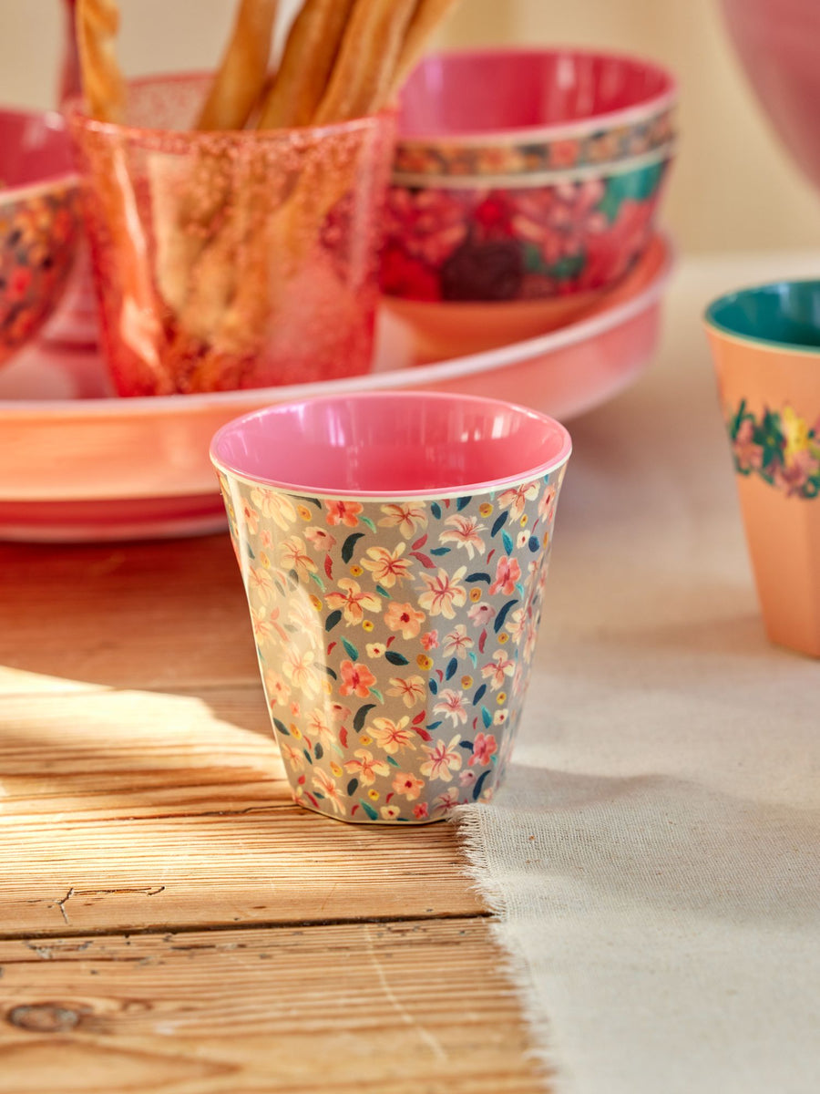 Melamine Cup Medium - Small Sandy Flower print