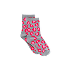 Load image into Gallery viewer, Pink &amp; Red Leopard Bamboo Sock (seamless toe)
