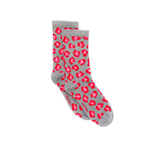 Load image into Gallery viewer, Pink &amp; Red Leopard Bamboo Sock (seamless toe)
