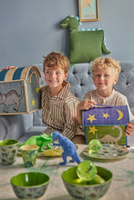 Load image into Gallery viewer, Raffia Kids Bag with Dinosaur Theme
