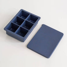 Load image into Gallery viewer, Giant Silicone Ice Cube Tray and Lid
