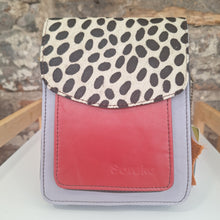 Load image into Gallery viewer, Soruka Aiko Handbag

