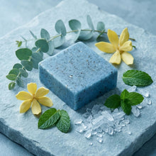 Load image into Gallery viewer, Eucalyptus on Ice Soap

