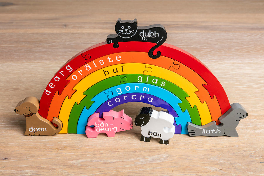 Rainbow Jigsaw Puzzle as Gaeilge