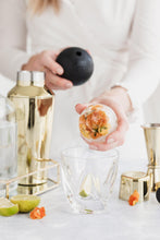 Load image into Gallery viewer, Cocktail Master Gift Set - Gold
