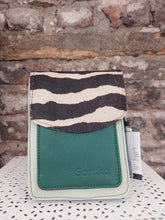 Load image into Gallery viewer, Soruka Aiko Handbag
